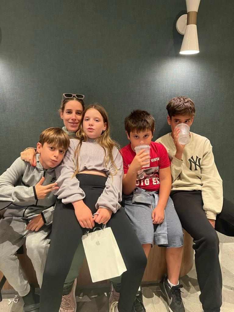 מה שרואים משם מה שרואים משם